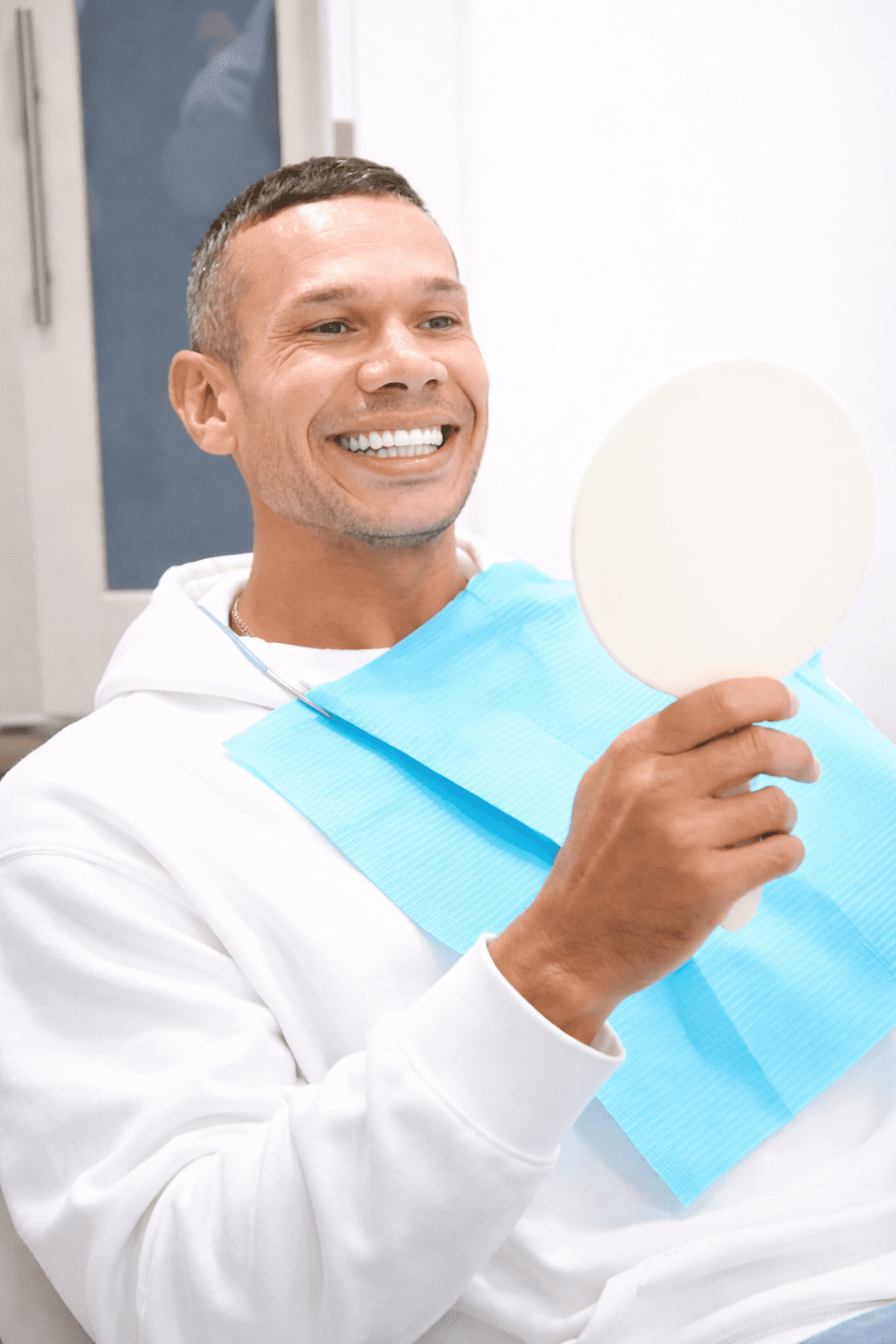 Veneers in Philadelphia at Razavi Dental